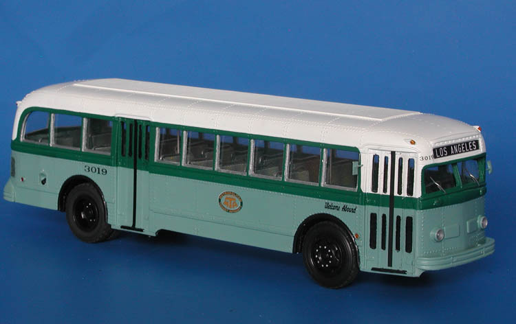 1946/48 white 798 (los angeles metropolitan transit authority 2220-2289; 3000-3024 series). SPTC243.02-2 Model 1 48
